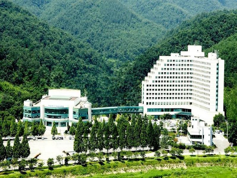 Kumho Hwasun Spa Resort Екстер'єр фото