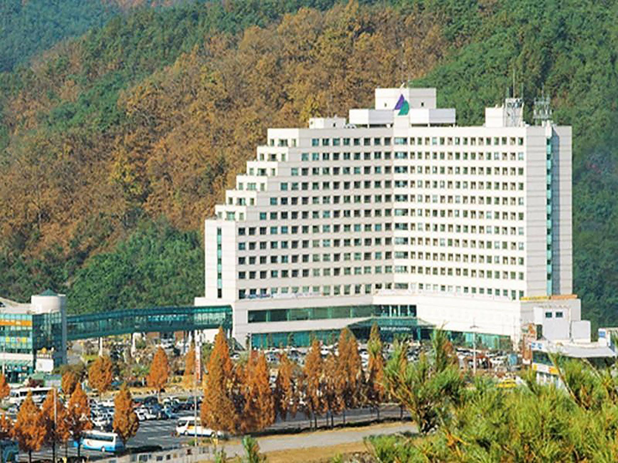 Kumho Hwasun Spa Resort Екстер'єр фото